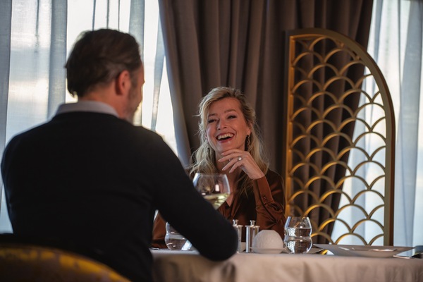 Regent Seven Seas Cruises Seven Seas Splendor Chartreuse Lifestyle 2.jpg